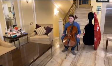 Նարեկ Հախնազարյան. LIVE Փարիզ հյուրանոցից