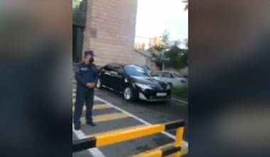 Հավաք՝ կենտրոնի դատարանի դիմաց 