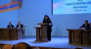 Արայիկ Հարությունյանի երդմնակալության արարողությունը