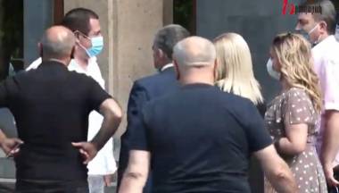 ՈՒՂԻՂ. Ծառուկյանի կալանքի հարցով միջնորդության քննությունը շարունակվում է