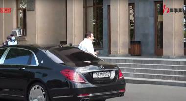 Գագիկ Ծառուկյանը եկավ դատարան