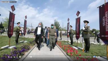 Հարգանքի տուրք՝ Հայրենական Մեծ պատերազմում եւ Արցախյան ազատամարտում զոհված հերոսների հիշատակին