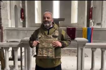 Բագրատ սրբազանի աղոթքը Ամենափրկիչ եկեղեցում