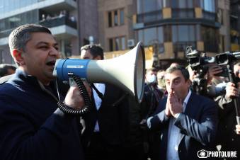 Իշխանությունը ցույց է տալիս, որ հոգեվարքի մեջ է. Արթուր Վանեցյան