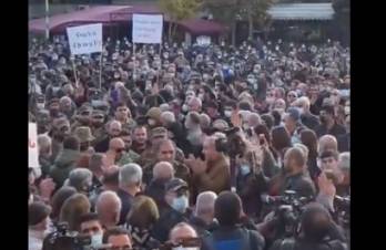 Իրական ազատամարտիկներն ու հերոսները Ազատության հրապարակում...