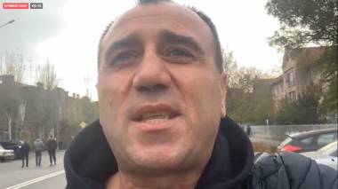 Շիրակի մարզպետարանի մուտքերն ու ելքերը փակված են․ Ռուբեն Մխիթարյան