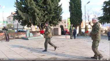 Արայիկ Հարությունյանն ու Վիտալի Բալասանյանը հարգանքի տուրք են մատուցել երկրաշարժի զոհերի հիշատակին