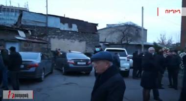 Աղվան Հովսեփյանը եկել էր Սերգո Կարապետյանի հոգեհանգստին