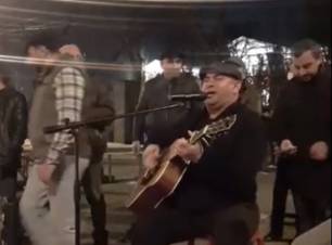 Ազգային-հեղափոխական երգերի երեկո՝ Բաղրամյանում