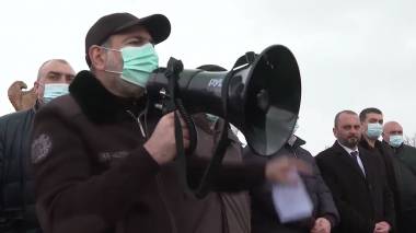 Նիկոլ Փաշինյանն այցելել է Ներքին Բազմաբերդ