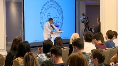 Գագիկ Ծառուկյանը հանդիպել է Ազգային բժշկական պալատի բուժաշխատողների հետ