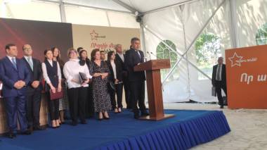 Բոլորիս սխալների արդյունքում իշխանության է եկել մի ուժ, որը կործանել է ամեն ինչ. Վանեցյան