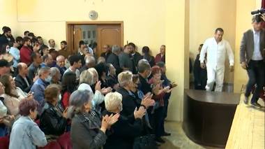 Գագիկ Ծառուկյանը հանդիպել է  Նոր Նորք վարչական շրջանի համակիրների հետ