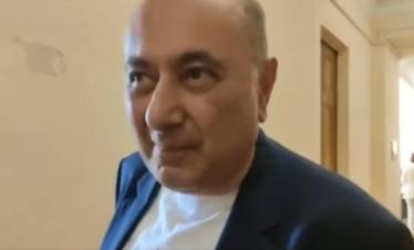 Դա Ձեր գործը չի․ Չարչյանը՝ պատգամավոր դառնալու մասին