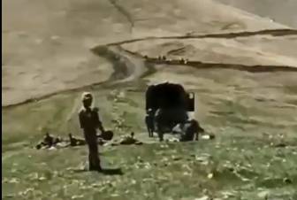 Ինչպես են ադրբեջանցի զինվորները սադրանքների դիմում՝ փորձելով բախում հրահրել