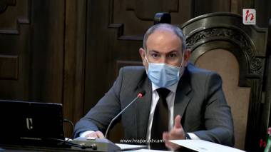 Կառավարության նիստ. Ուղիղ