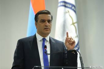 Թաթոյանը տեսանյութ է հրապարակել ադրբեջանական ԶՈՒ անօրինական տեղակայումների մասին