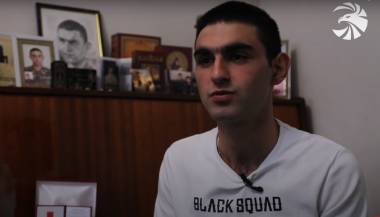 20-ամյա հերոսը պատմում է պատերազմի հերոսական դրվագների և թեժ մարտերի մասին․ «Զինուժ»