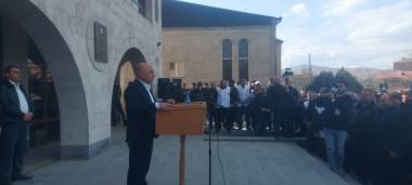 Ամոթին էլ չափ ու սահման կա. այսօր վեճ է եղել Գարիկ Սարգսյանի աջակցի եւ մի քաղաքացու միջև