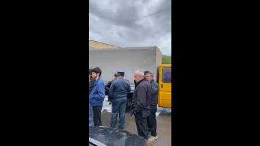 Վայքում հանրապետականները փակել են մայրուղին