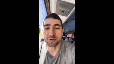 Լևոն Քոչարյանը՝ բերման ենթարկվածների ավտոբուսում