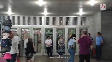 Փակ են մետրոյի կայարանները