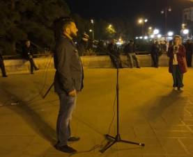 Ստեփանակերտի Վերածննդի հրապարակում սկսվել է ինքնաբուխ հավաքը