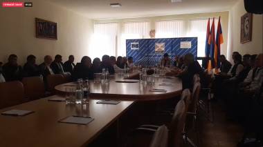 Ուղիղ. Ալավերդիում ավագանին քաղաքապետ է ընտրում