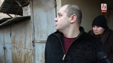 #Հիմա. ԴԱՀԿ-ի աշխատակիցները դռներ են կոտրել Ֆիրդուսում. ուղիղ