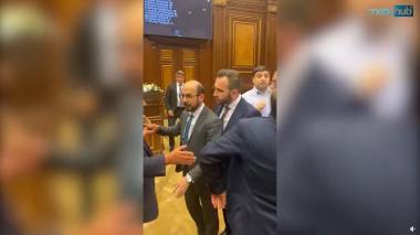 «Արա, ո՞վ ես եղել, այ ուլ». ում նկատի ունի Արթուր Հովհաննիսյանը