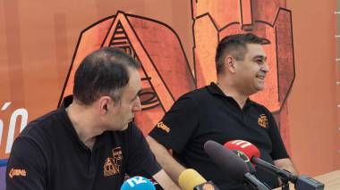 Հայաքվեն գետ է, որը հոսելու է դեպի ապագա