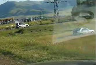 Վթար` Ապարան մտնող ճանապարհին