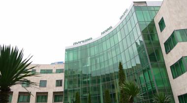 Ինչ իրավիճակ է Արցախում. նախագահն այցելել է վիրավորված քաղաքացիներին