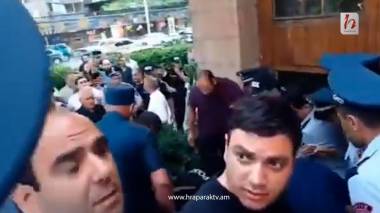 Դանակով հարձակվել են շարժման անդամի վրա