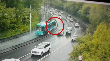 ՌԴ-ում տրամվայների բախման հետևանքով ավելի քան 100 մարդ է վիրավորվել, մեկ զոհ կա