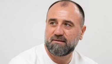 Պարողների, լացողների, սնուցող մայրերի և մանիպուլյացիայի մասին