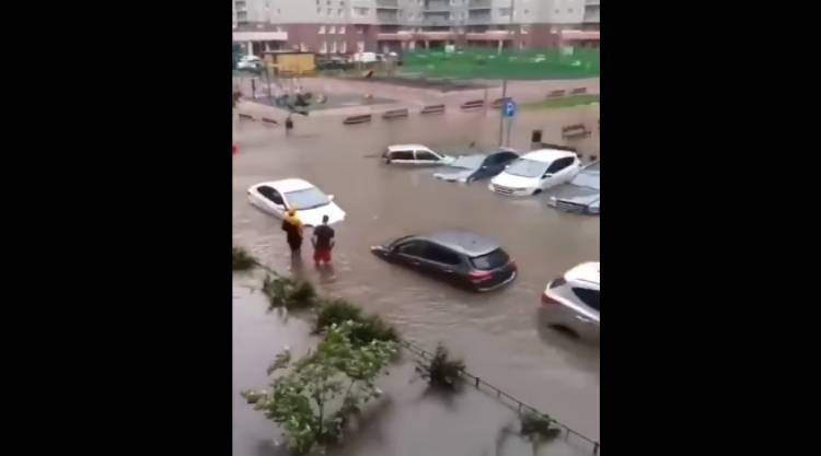 Արնձևների հետևանքով Մոսկվան ջրի տակ է